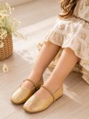 Gold color option