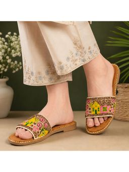 FREEPLAY - Girls Beig Ethnic Embroidered Slip-On Sandal Flats