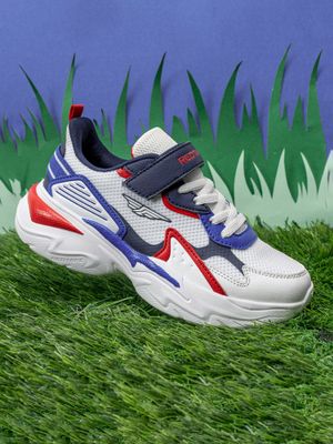 buy red tape sports shoes