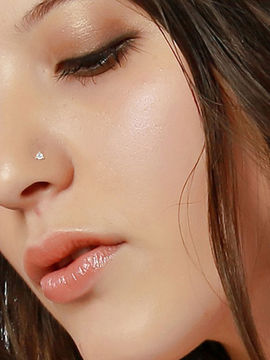 Diamond nose pin in kalyan jewellers Clearance