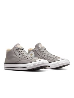 Converse - Unisex Chuck Taylor All Star Malden Street Wide Fit Mid Top Sneakers