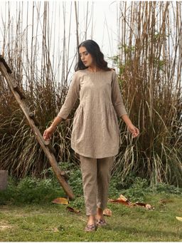 trueBrowns - Mauve Cotton Embroidered Co-Ord (Set of 2)