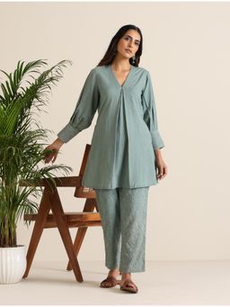 trueBrowns - Blue Cotton Embroidered Co-Ord (Set of 2)