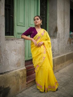 APAAPI THREADS OF GLORY - Yellow Rhino Motif Chanderi Silk Saree with Unstitched Blouse