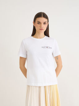 GANT - Women White Crew Neck Solid Regular Shield T-Shirt