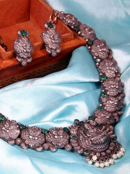 VIRAASI - Oxidised Green Stone Pearl Studded Jewellery Set