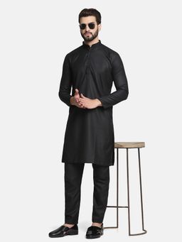 TAHVO - Men Solid Black Kurta with Pyjama