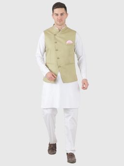TAHVO - Men Solid White Kurta with Pyjama and Nehru Jacket