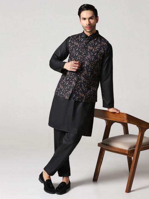 TAHVO Men Black Kurta with Pant and Nehru Jacket