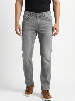 Wrangler - Men Grey Millard Tapered Fit Mid Rise Jeans
