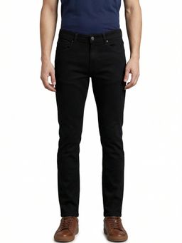 Wrangler - Men Black Skanders Slim Fit Low Rise Jeans