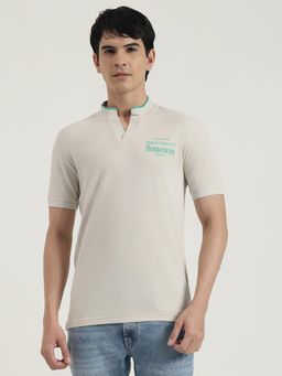 United Colors of Benetton - Men Beige Polycotton Solid Mandarin Neck T-shirt