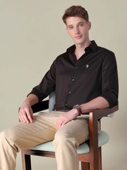 U.S. POLO ASSN. - Men Brown Cotton Solid Collar Neck Shirt