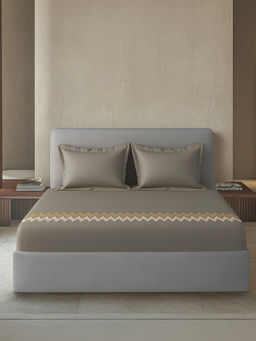 SANSAAR A D'DECOR BRAND LIVE CONSCIOUSLY - Belfast Metallic Grey Bedsheet with 2 Pillowcovers (King)