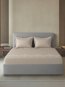 SANSAAR A D'DECOR BRAND LIVE CONSCIOUSLY - Marvella Doeskin Beige Bedsheet with 2 Pillowcovers (King)