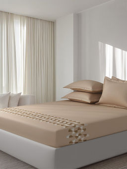 SANSAAR A D'DECOR BRAND LIVE CONSCIOUSLY - Volute Beige Buckskin Bedsheet with 2 Pillowcovers (King)