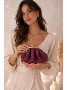 BOXWISH BY BHUMIKA - Women Maroon Textured Clutch