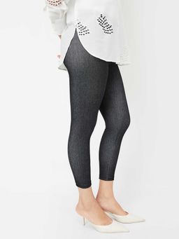 max - Black Solid Cotton Blend Skinny Jeggings