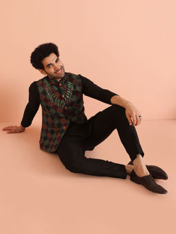 KISAH - Men Multi Printed Geometric Kurta with Pant and Nehru Jacket (Set of 3)