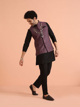 KISAH - Men Mauve Woven Design Ethnic Motifs Kurta with Pant and Nehru Jacket (Set of 3)