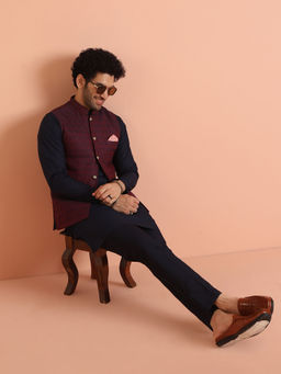 KISAH - Men Magenta Woven Design Paisley Kurta with Pant and Nehru Jacket (Set of 3)