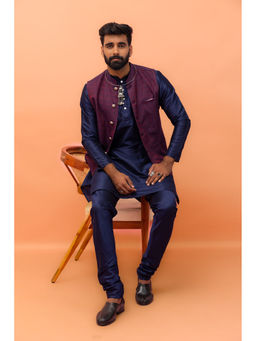 KISAH - Men Maroon Textured Cotton Blend Kurta Jacket Churidar Set with Paisley Design
