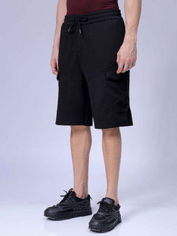 The Indian Garage Co - Black Men's Relaxed Fit Textured Mid-Rise Cargo Shorts
