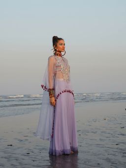 Gopi Vaid - Lilac Tasneem Cape (Set of 3)