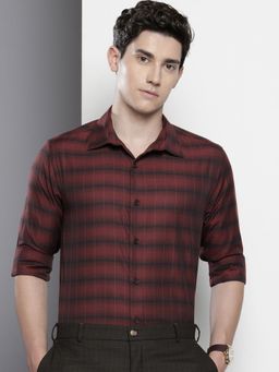 The Indian Garage Co - Men Slim Fit Checked Full Sleeves Cutaway Maroon Formal Shirt