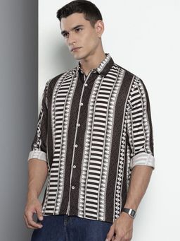 The Indian Garage Co - Men Relaxed Fit Printed Full Sleeves Cutaway Black Casual Shirt