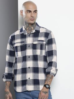 The Indian Garage Co - Men Regular Fit Checked Full Sleeves Cutaway Navy Blue Casual Shirt