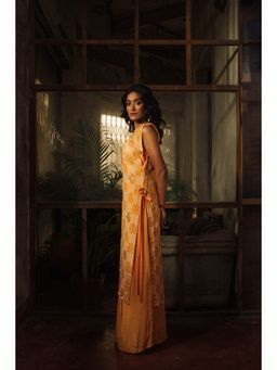 Suave by Neha Arora - Yellow Bloom Side Tie Up Kurta With Palazzo (Set of 2)