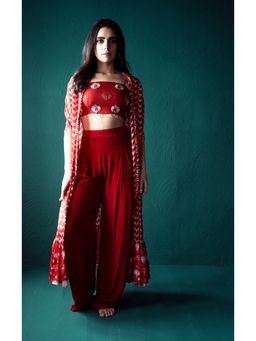 Suave by Neha Arora - Surkh Cape With Crop Top And Flared Pant (Set of 3)