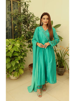 Finethreads by Hina & Nikhat - Womens Embroidered Green Angrakha Kurta with Pant and Dupatta