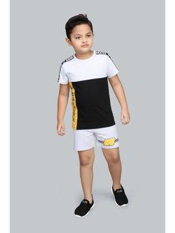 3PIN - Multi-Color Solid Regular T-shirt with Shorts