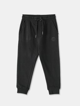 R&B - Black Solid Regular Fit Joggers