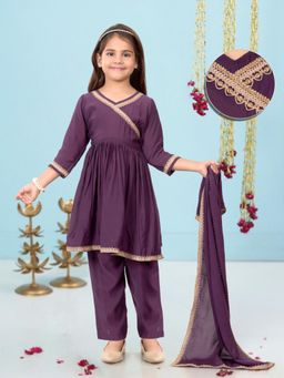 Pehanaava - Purple Solid Regular Kurti with Pant