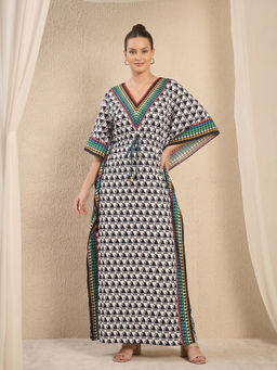 First Resort by Ramola Bachchan - Black And White Triangle Geometric Print Full Length Kaftan