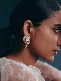 Outhouse - The Wild Empress White Studs