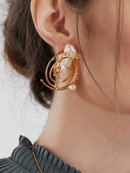 Outhouse - Lyra Cluster Studs White Earrings