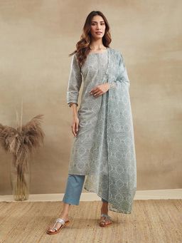 Fabindia - Women Grey Cotton Abstract Kurta with Pant and Dupatta