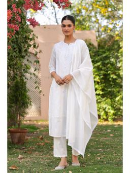 Scakhi - White Cotton Mulmul Chikankari Embroidered Kurta with Pant and Dupatta
