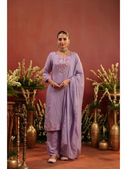 Scakhi - Lavender Mul Chanderi Floral Embroidered Kurta with Pant and Dupatta