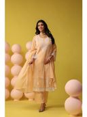 Peach color option, Sold out, Currently selected