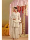 Off White color option