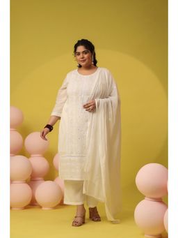 Scakhi - Off White Mulmul Embroidered Straight Kurta with Pant and Dupatta
