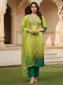 Ariya Prints - Women Green Silk Embroidered Kurta with Pant and Dupatta