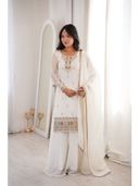 Off White color option, Currently selected