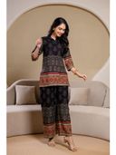 Black color option, Currently selected