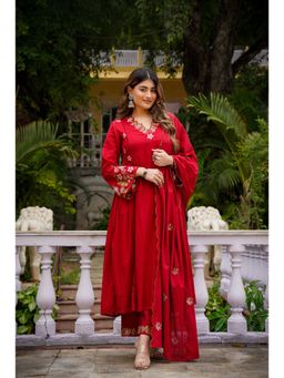 Ariya Prints - Women Red Silk Embroidered Kurta with Pant and Dupatta